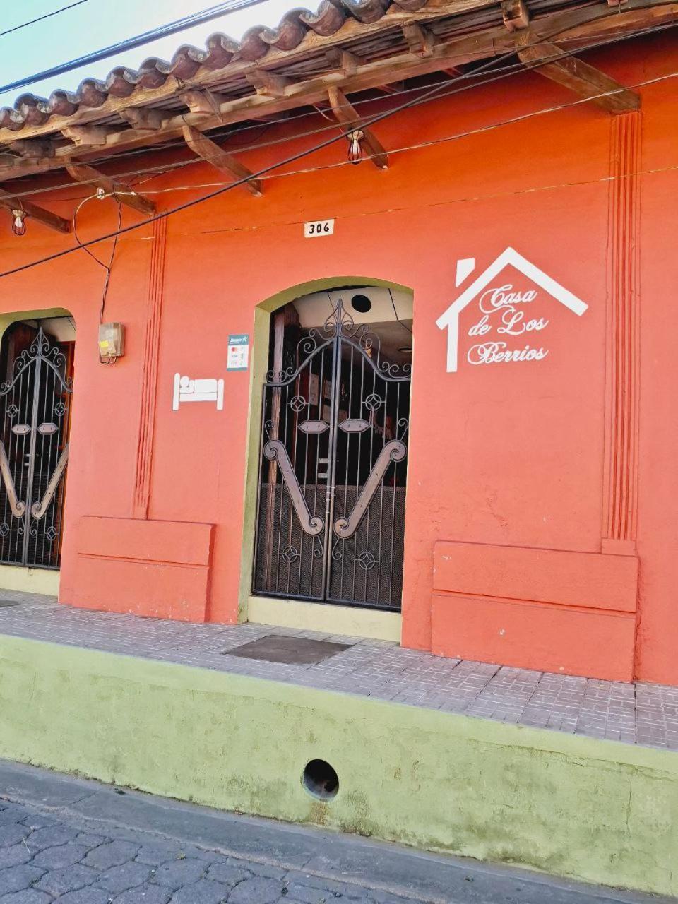 Casa De Los Berrios León Exterior foto
